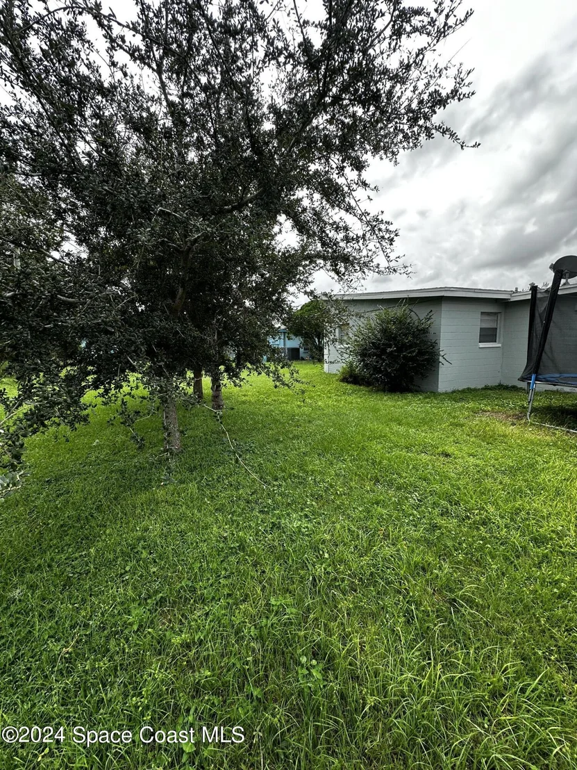 Photo of 3109 Swift Street