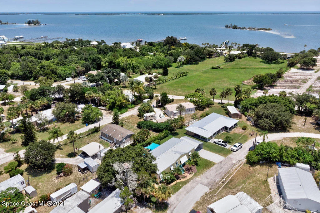 Photo of 7440 129th Lane