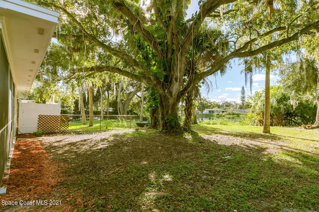 Photo of 728 Lunar Lake Circle