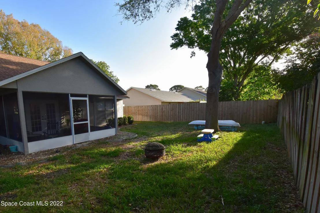 Photo of 2485 Bent Pine Street