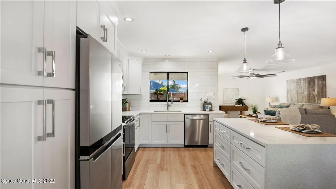 Photo of 780 Hibiscus Drive