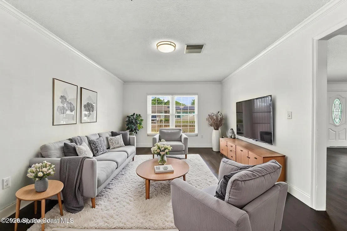Photo of 2285 Colony Drive