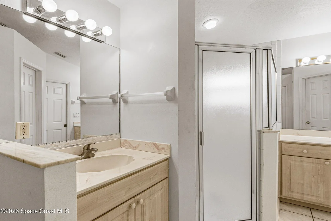Photo of 1806 Barrington Circle