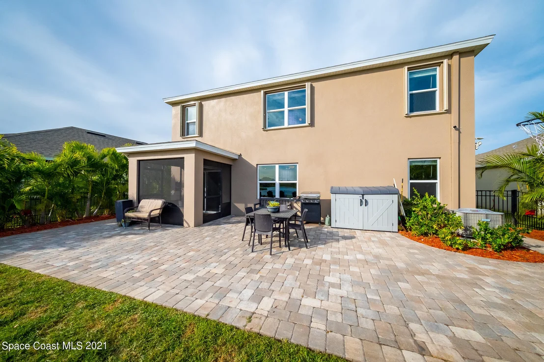 Photo of 270 Sorrento Drive