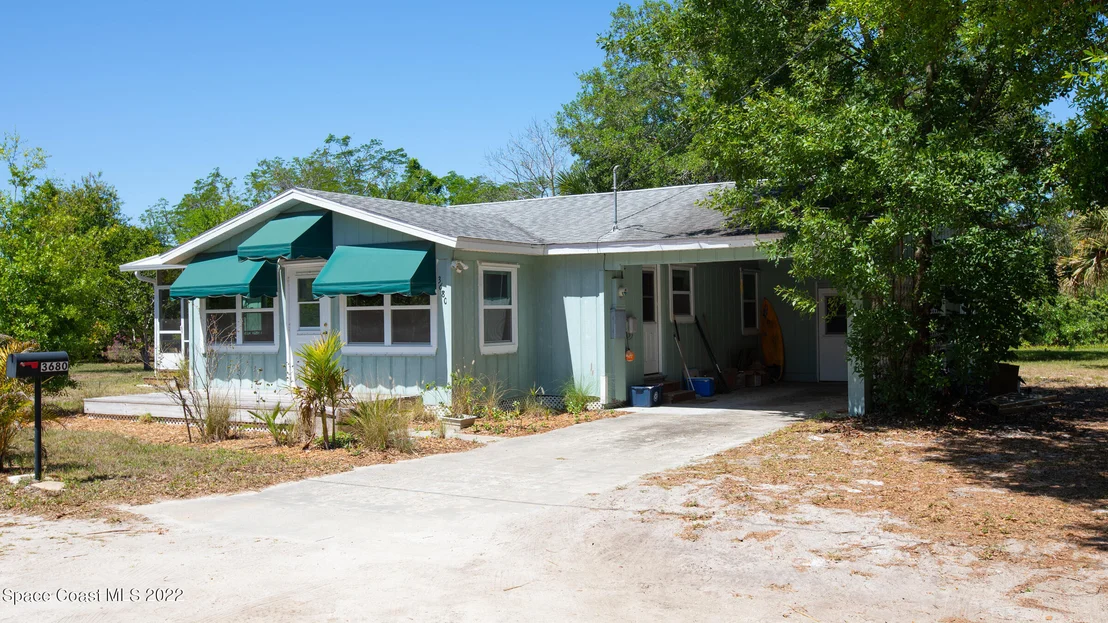 Photo of 3680 Main Street