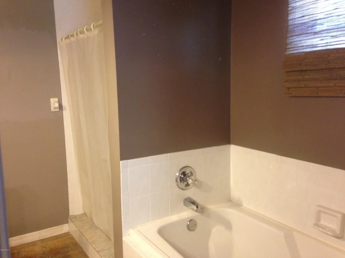 Photo of 2475 Alexander Drive