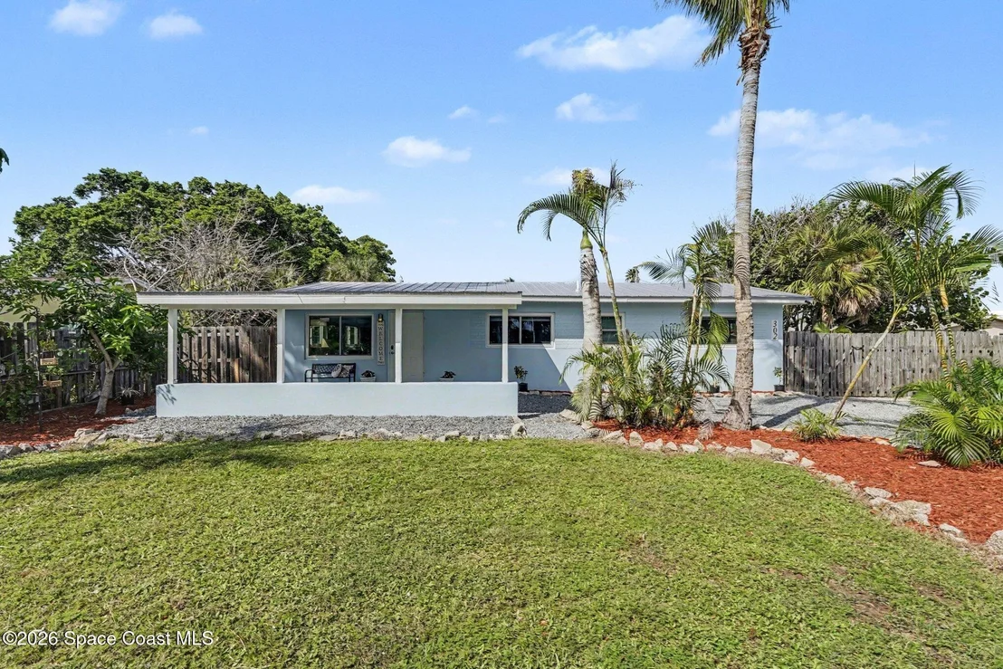 Photo of 302 5th Avenue