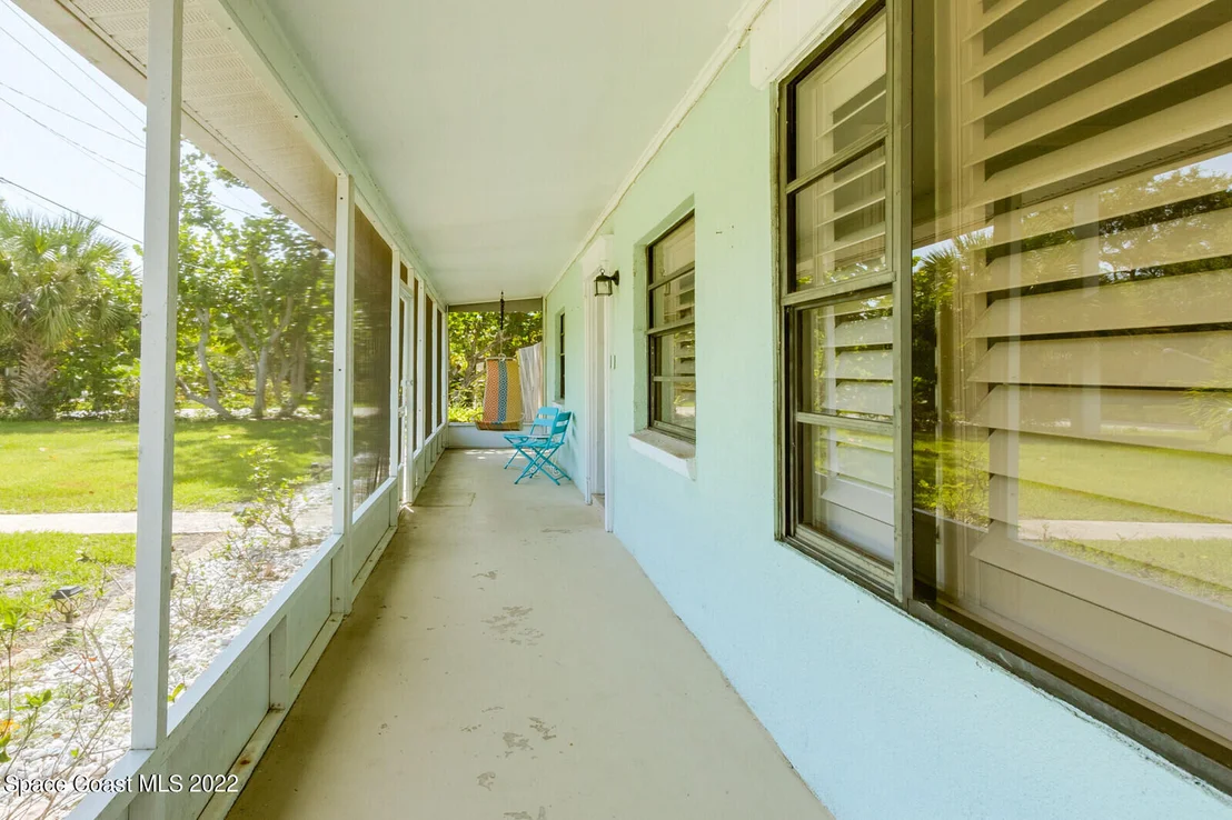 Photo of 505 Coral Drive