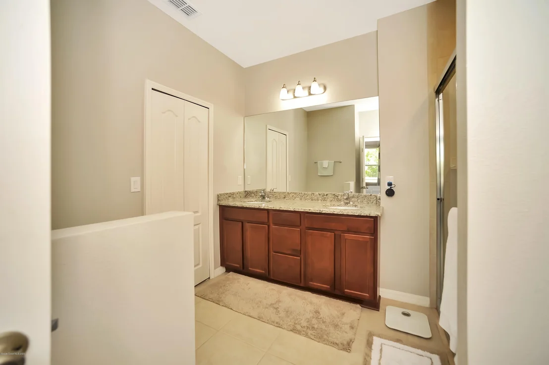 Photo of 1058 Morgan Circle NE
