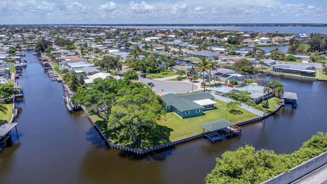Photo of 449 Sparrow Drive