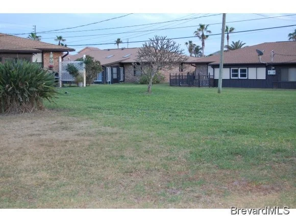 Photo of 5287 Palm