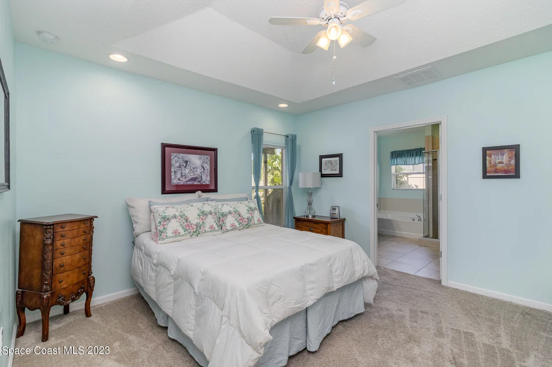 Photo of 1208 Dillard Drive SE