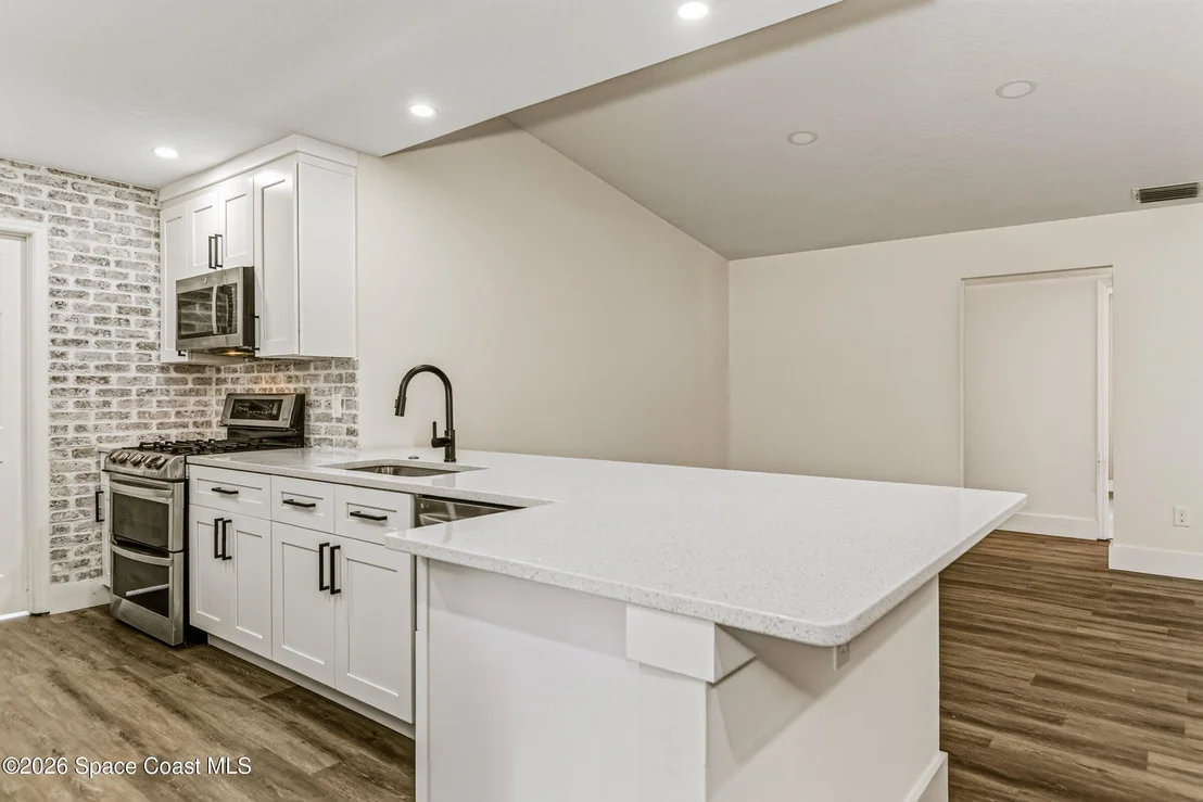 Photo of 1638 Rustic Way