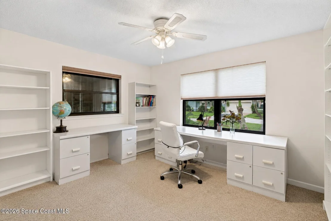 Photo of 413 Sparrow Drive