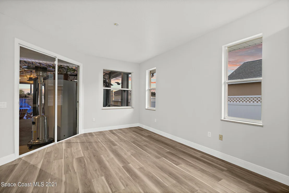 Photo of 3401 Brahman Avenue