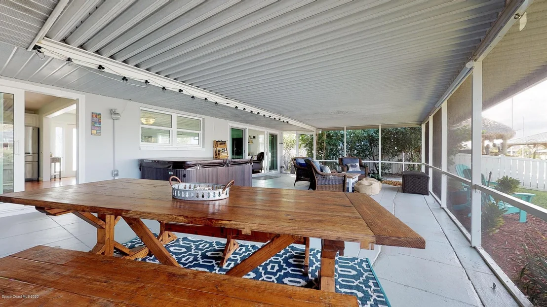 Photo of 420 Thrush Drive