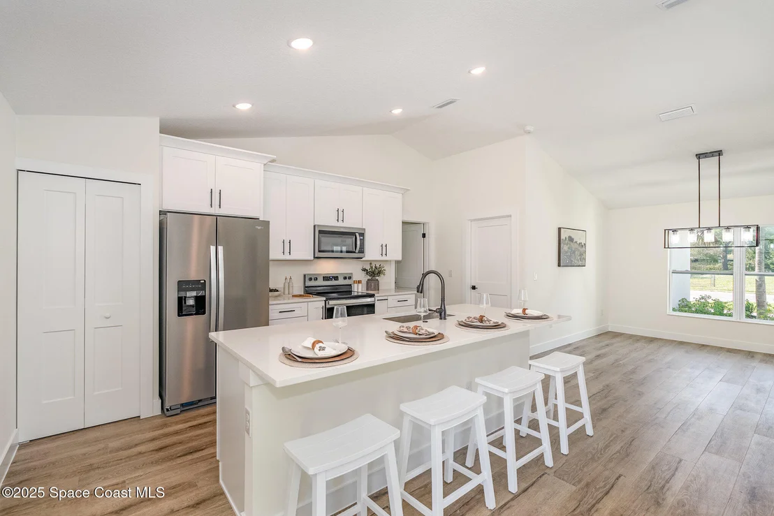Photo of 6499 Pleasant Avenue