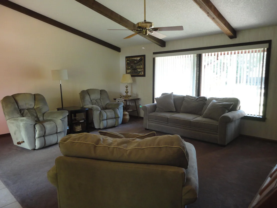 Photo of 4660 Rector Road
