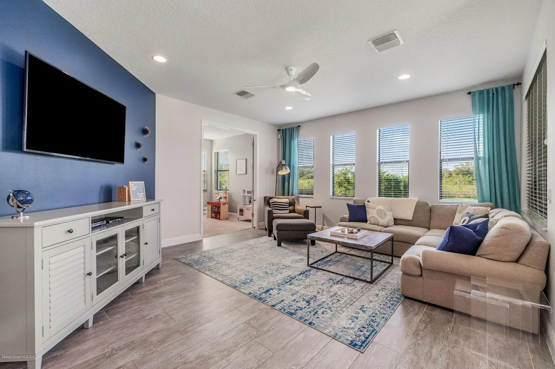 Photo of 8212 Strom Park Drive