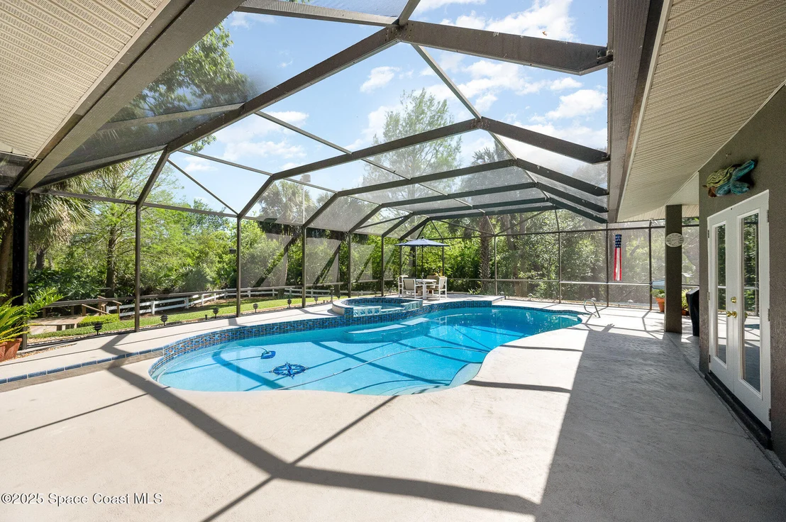 Photo of 4163 Mockingbird Drive
