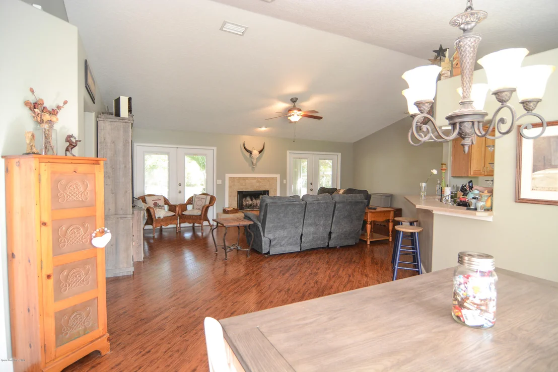 Photo of 4005 Reynolds Road