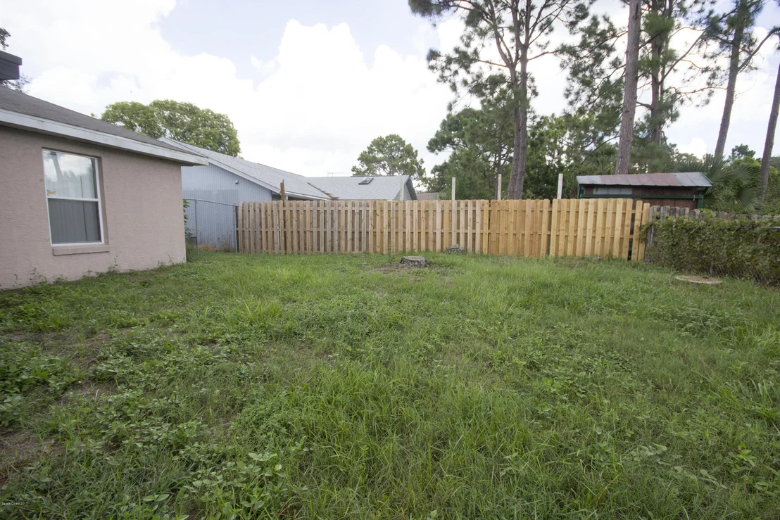 Photo of 6761 Cecil Road