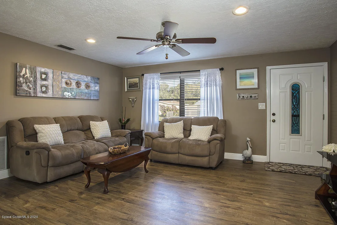 Photo of 2569 King Richard Road