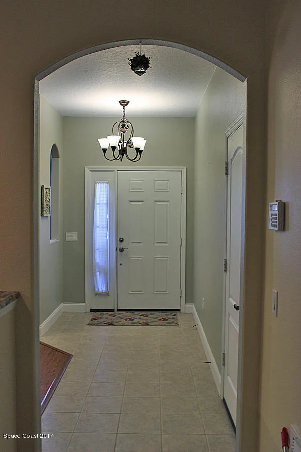 Photo of 1750 Bridgeport Circle
