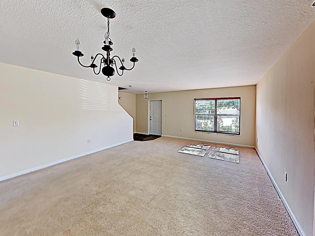 Photo of 515 Dryden Circle