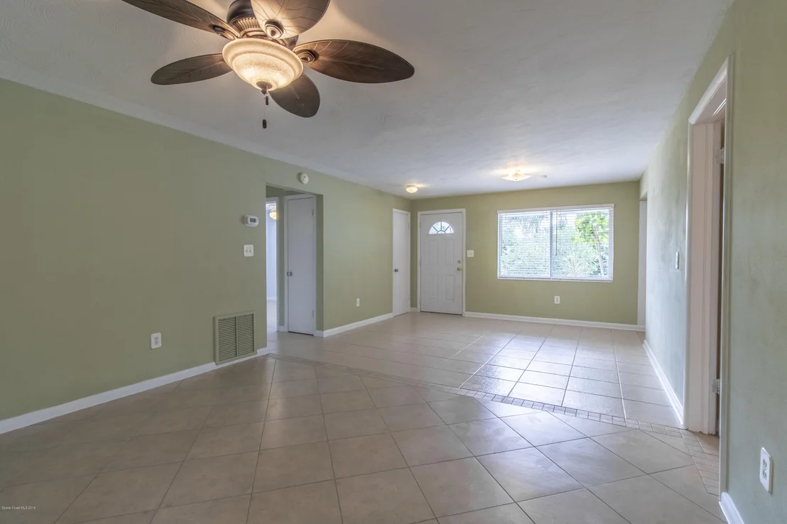 Photo of 1127 Pine Tree Drive