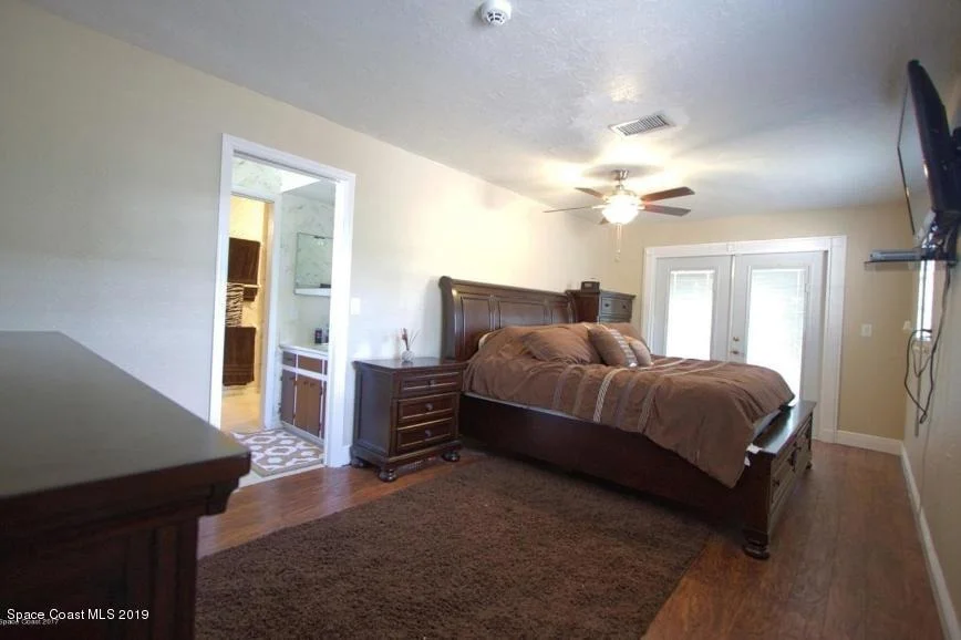 Photo of 601 Edgewood Drive