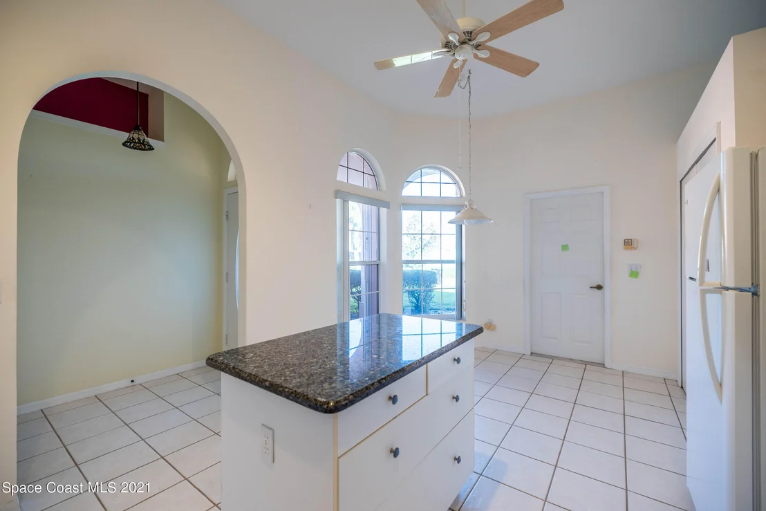 Photo of 2326 Hidden Pine Lane NE
