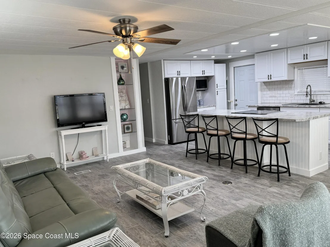 Photo of 805 Wren Circle