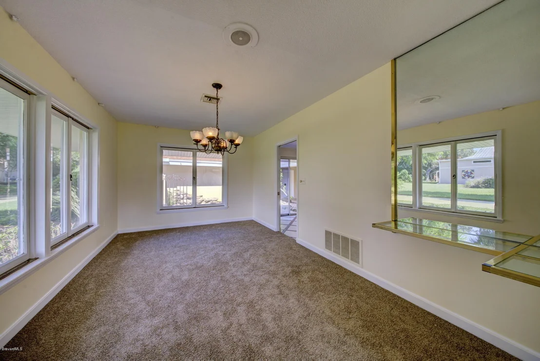 Photo of 2205 ROCKLEDGE Drive