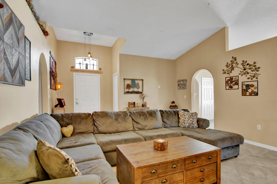 Photo of 1281 Berryhill Drive