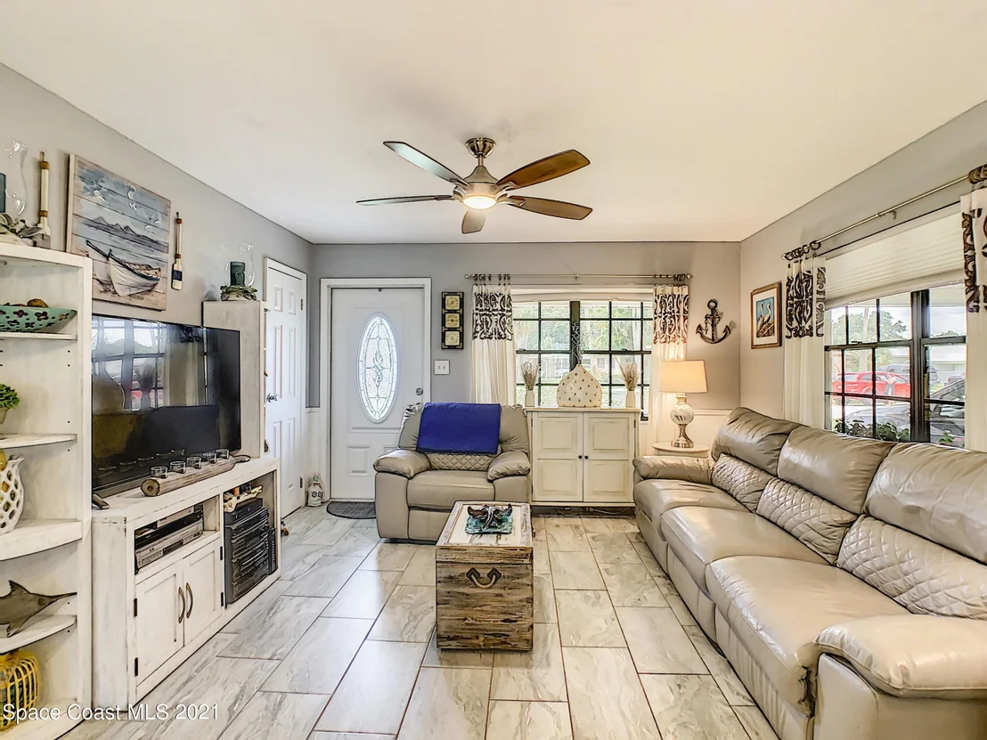 Photo of 1306 Moss Lane