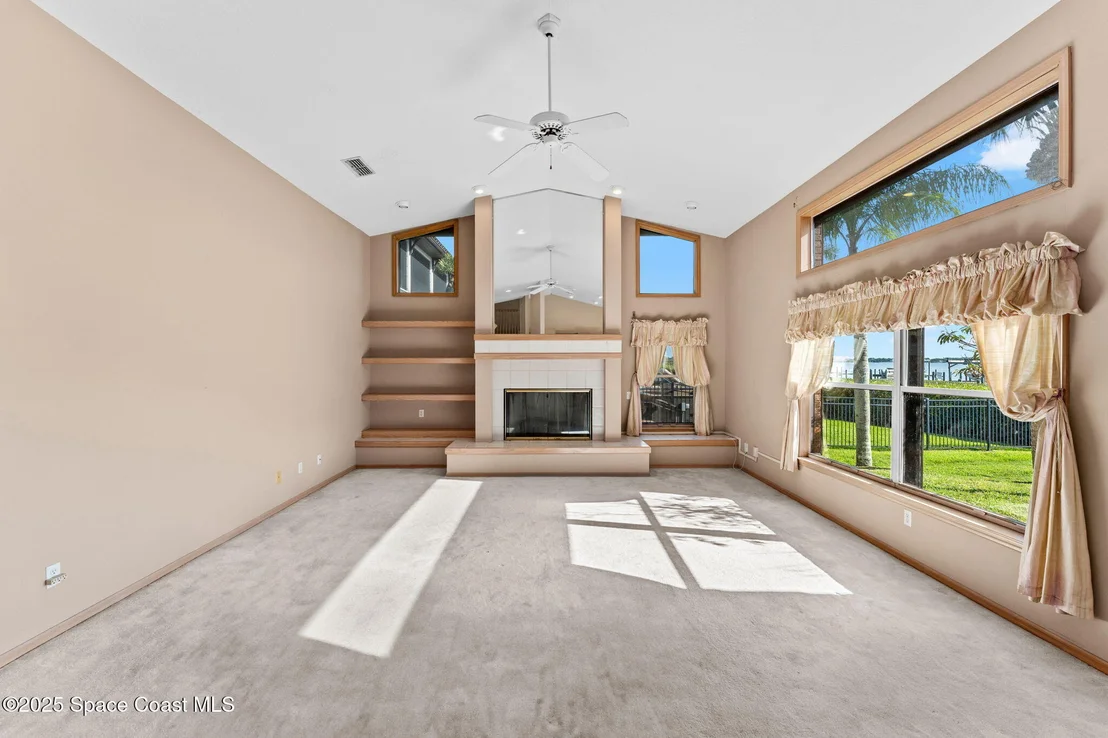 Photo of 418 Lanternback Island Drive
