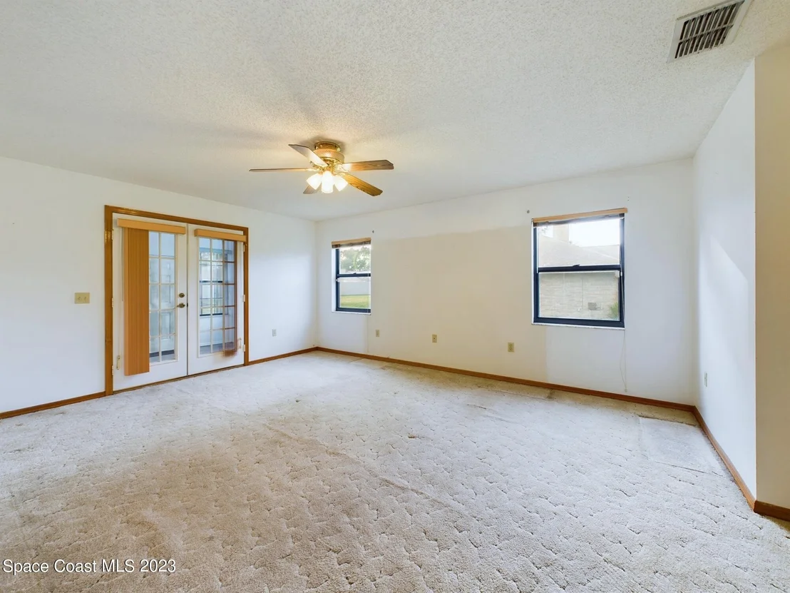 Photo of 1015 Timbergreen Drive