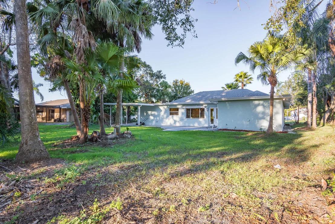 Photo of 920 Waialae Circle NE