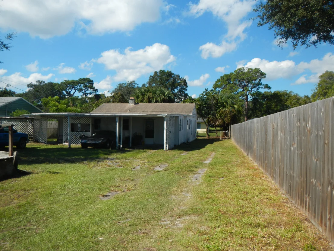 Photo of 1303 Jasmine Street