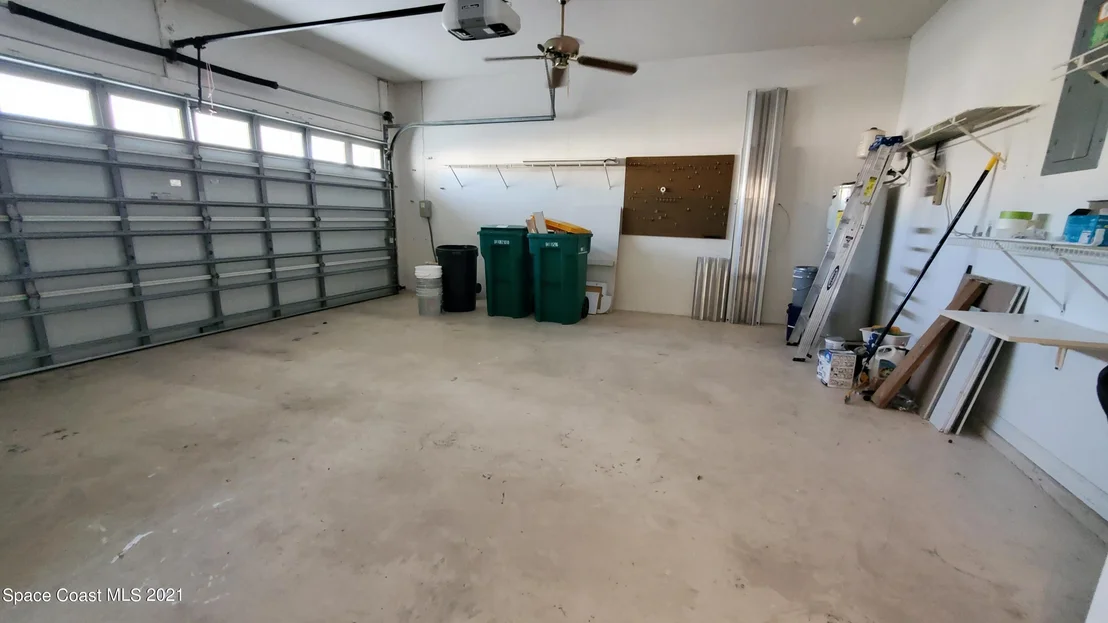 Photo of 1049 S Fork Circle