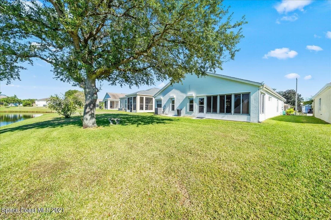 Photo of 8047 Bracken Lane