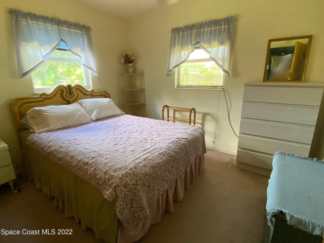 Photo of 1336 Ashwood Drive
