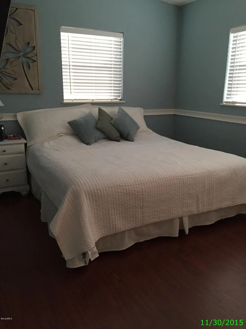 Photo of 476 Crescent Drive