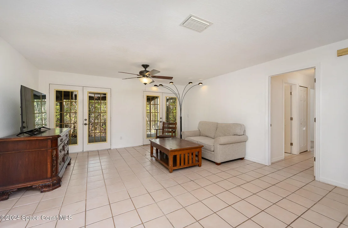 Photo of 362 Nikomas Way