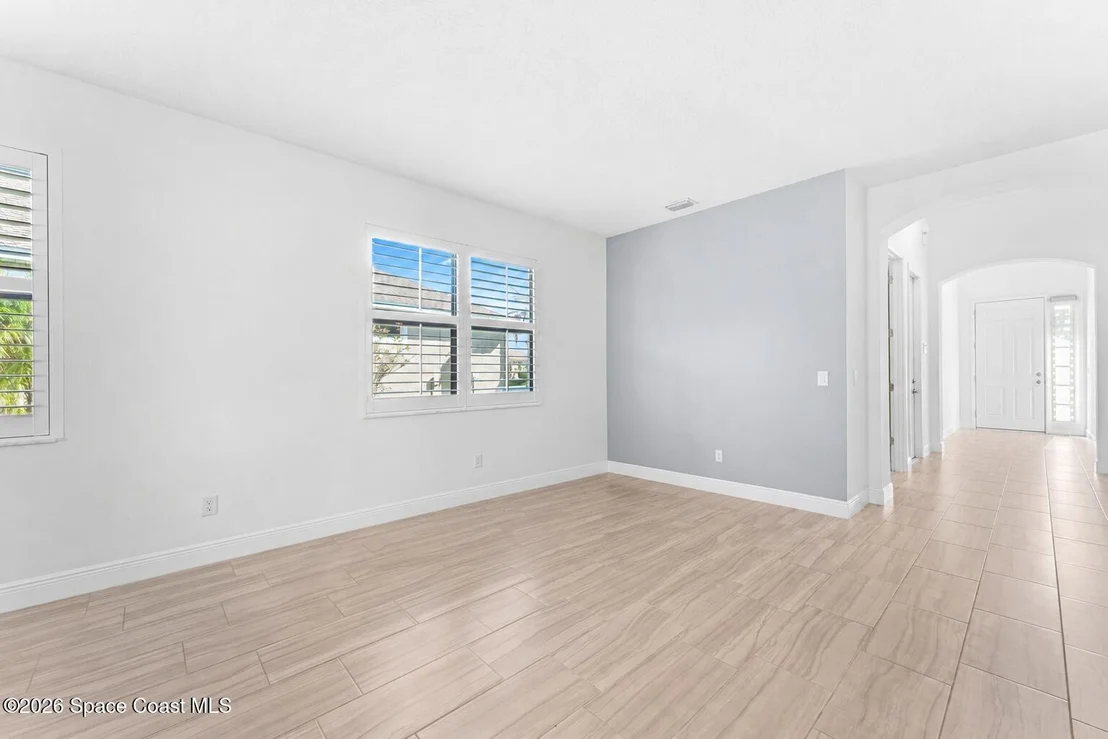 Photo of 2991 Casterton Drive