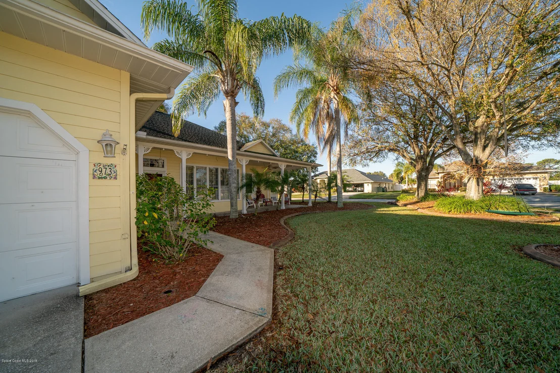 Photo of 973 Whisperoak Drive