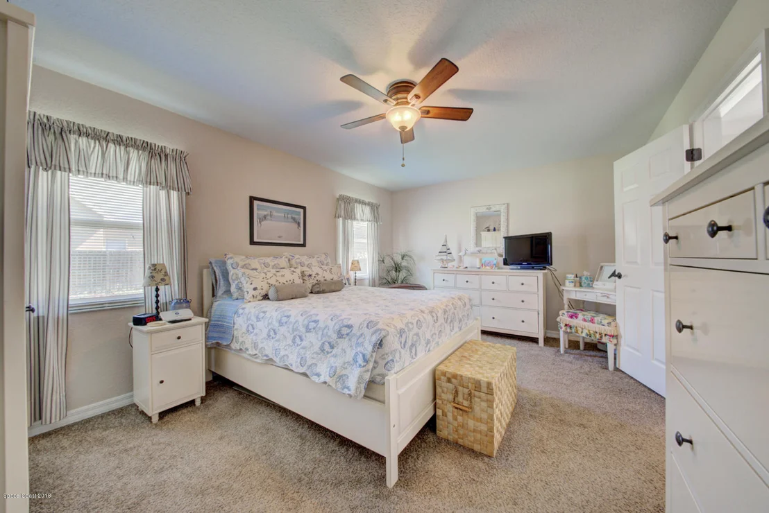 Photo of 6483 Bamboo Avenue