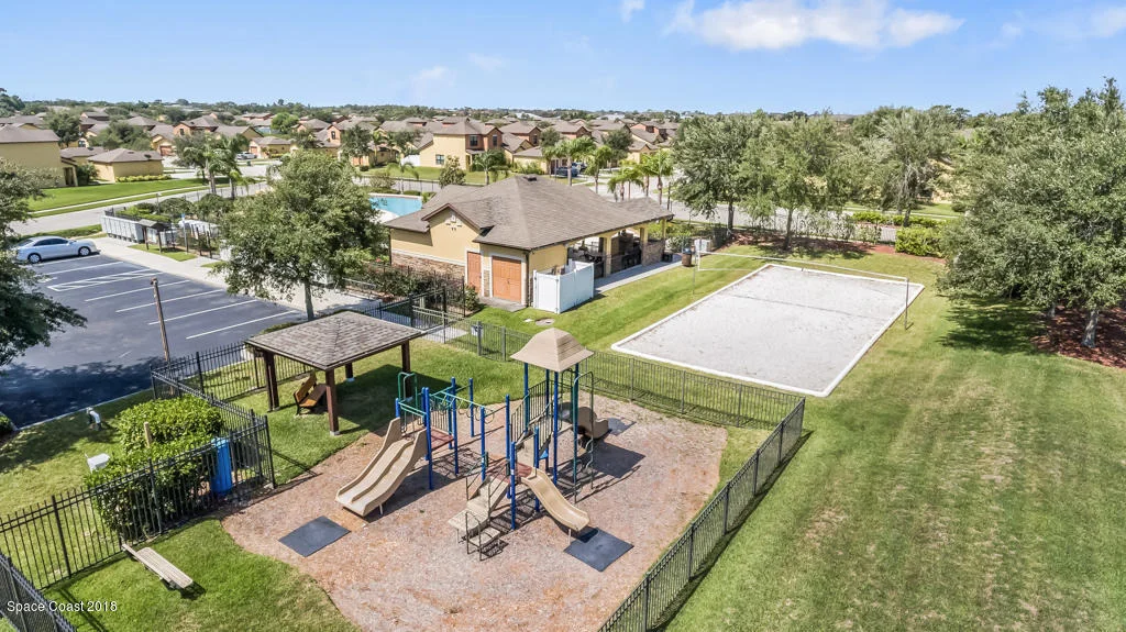 Photo of Unit 106 at 1265 Luminary Circle