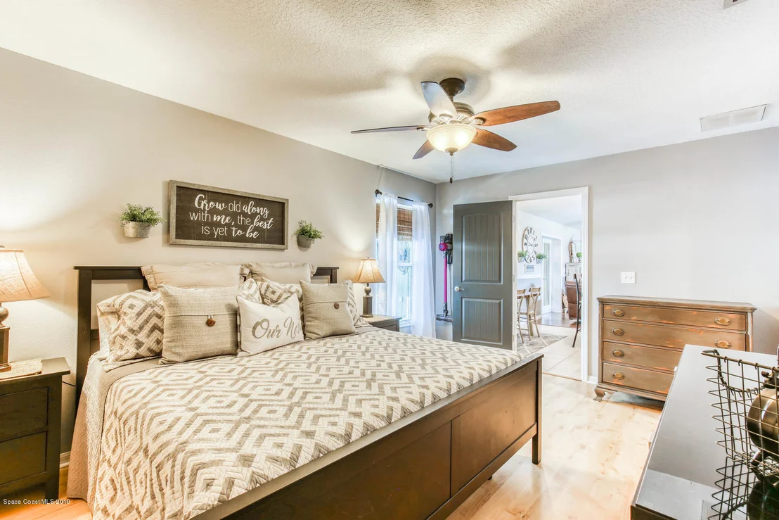 Photo of 6492 Harold Avenue
